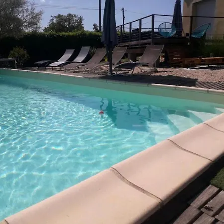 Maison 3 étoiles Avec Piscine Et Jacuzzi Extérieur Près De Sarlat Hébergement de vacances Saint-Vincent-le-Paluel