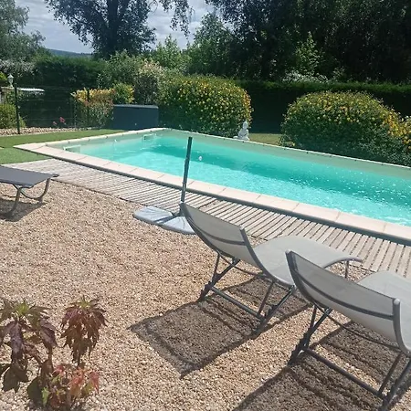 Maison 3 Etoiles Avec Piscine Et Jacuzzi Exterieur Pres De Sarlat Holiday home *