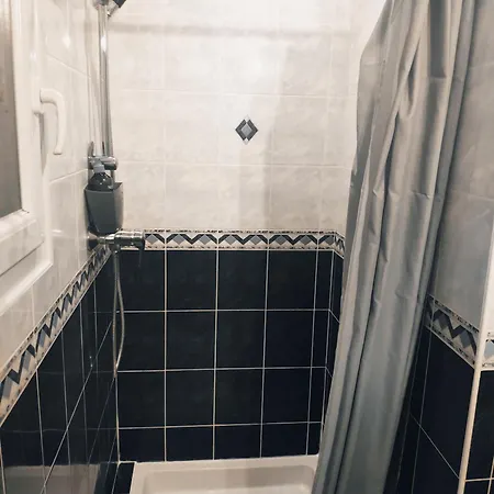 Hébergement de vacances Maison 3 étoiles Avec Piscine Et Jacuzzi Extérieur Près De Sarlat