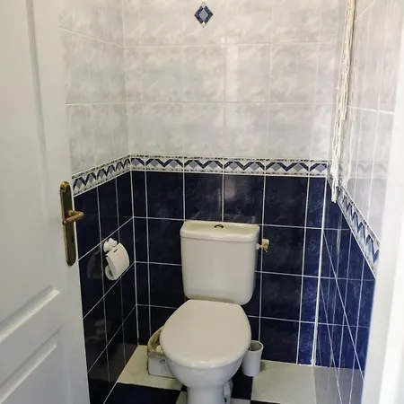 Maison 3 étoiles Avec Piscine Et Jacuzzi Extérieur Près De Sarlat Hébergement de vacances Saint-Vincent-le-Paluel