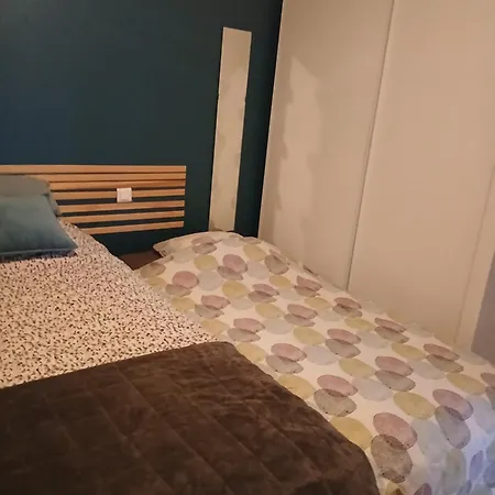 Holiday home Maison 3 Etoiles Avec Piscine Et Jacuzzi Exterieur Pres De Sarlat *